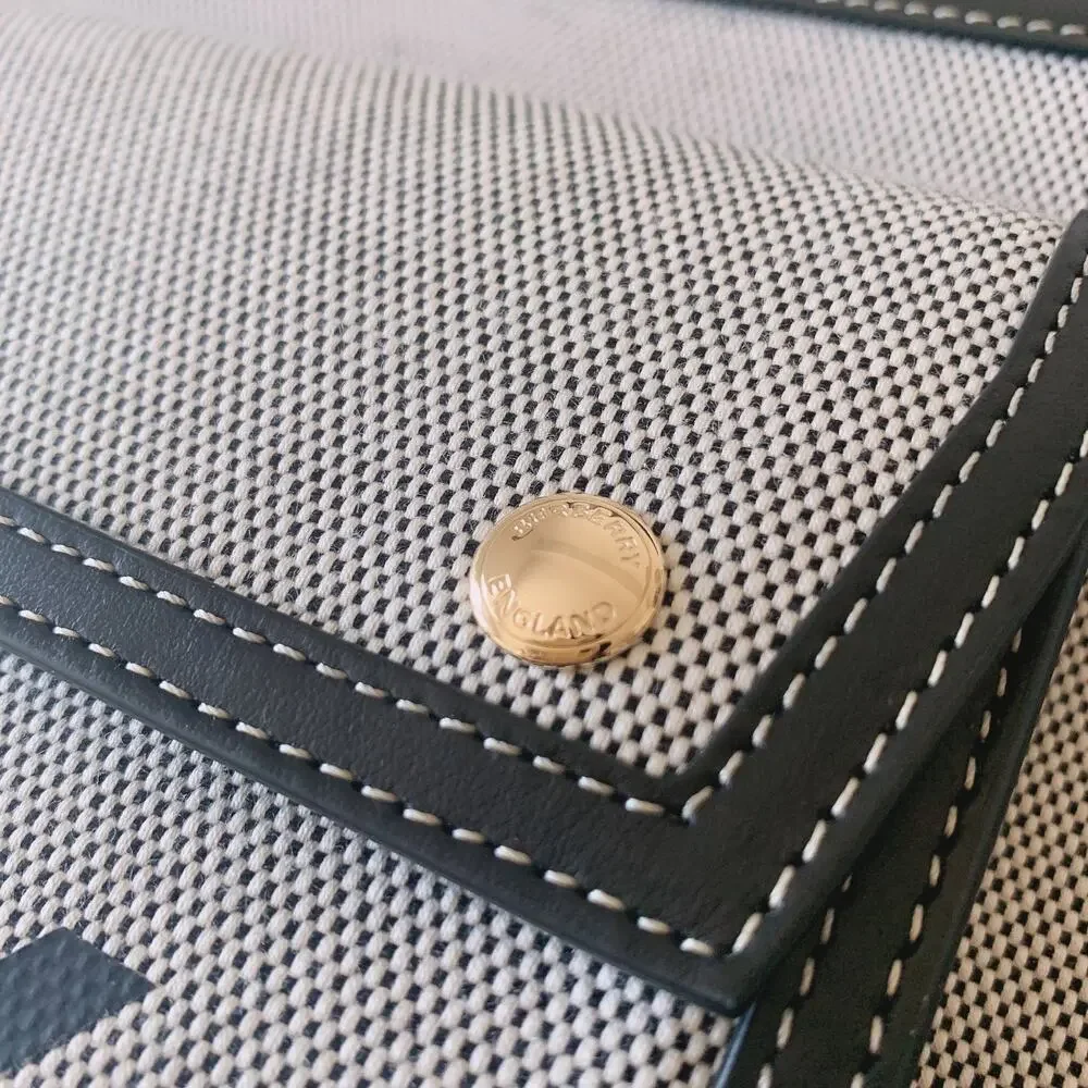 Burberry Medium Pocket Bag - Black/Tan - Picture 5 of 16